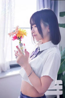 姑娘看电影免费观看